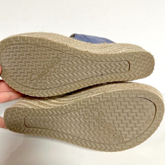 NEW Skechers Luxe Foam Platform Sandal - Picture 8 of 10